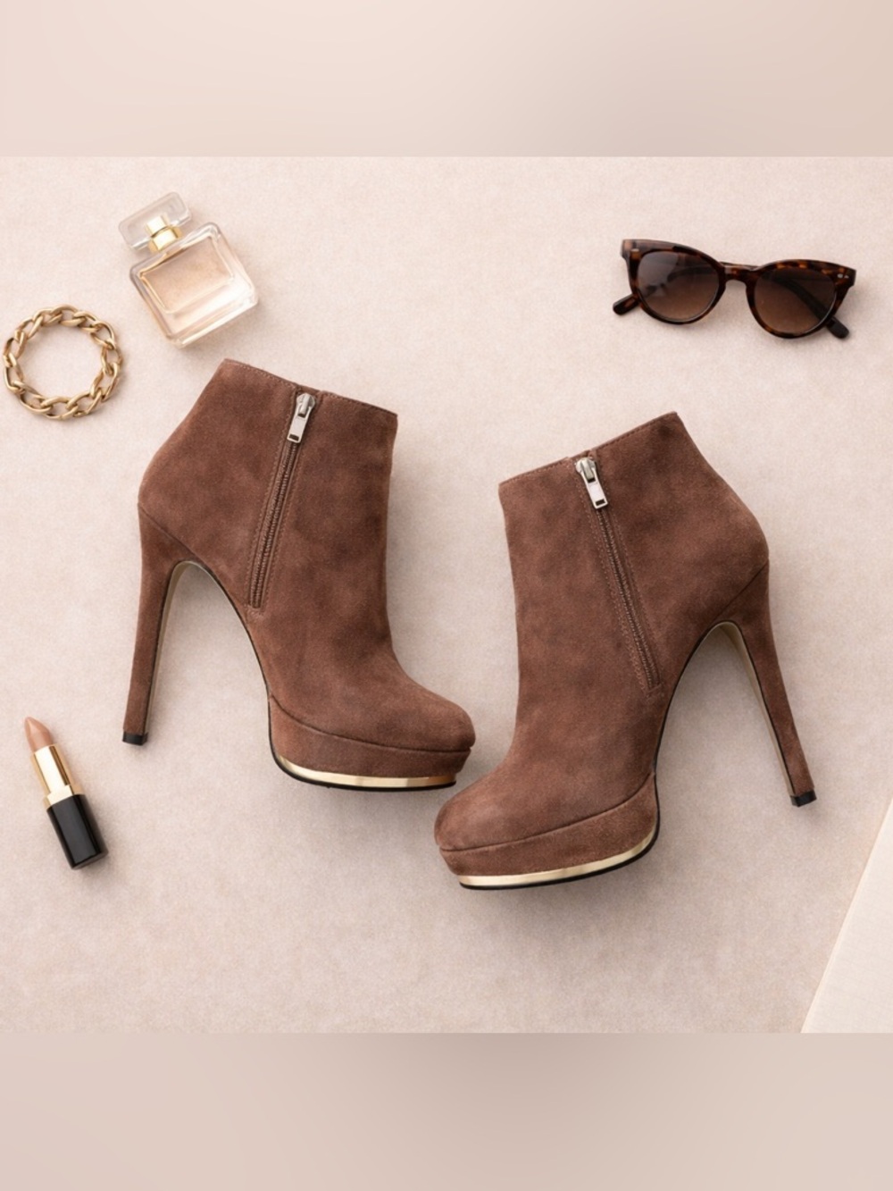 Vince Camuto Brown Suede Platform Ankle Booties High Heel Stiletto Zip Size 7.5